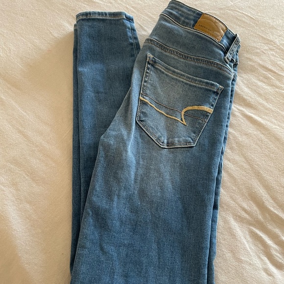 AE skinny jeans -Size 0 short - Picture 5 of 6